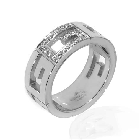 gucci 13k white gold ring with diamonds|Gucci trademark ring in gold.